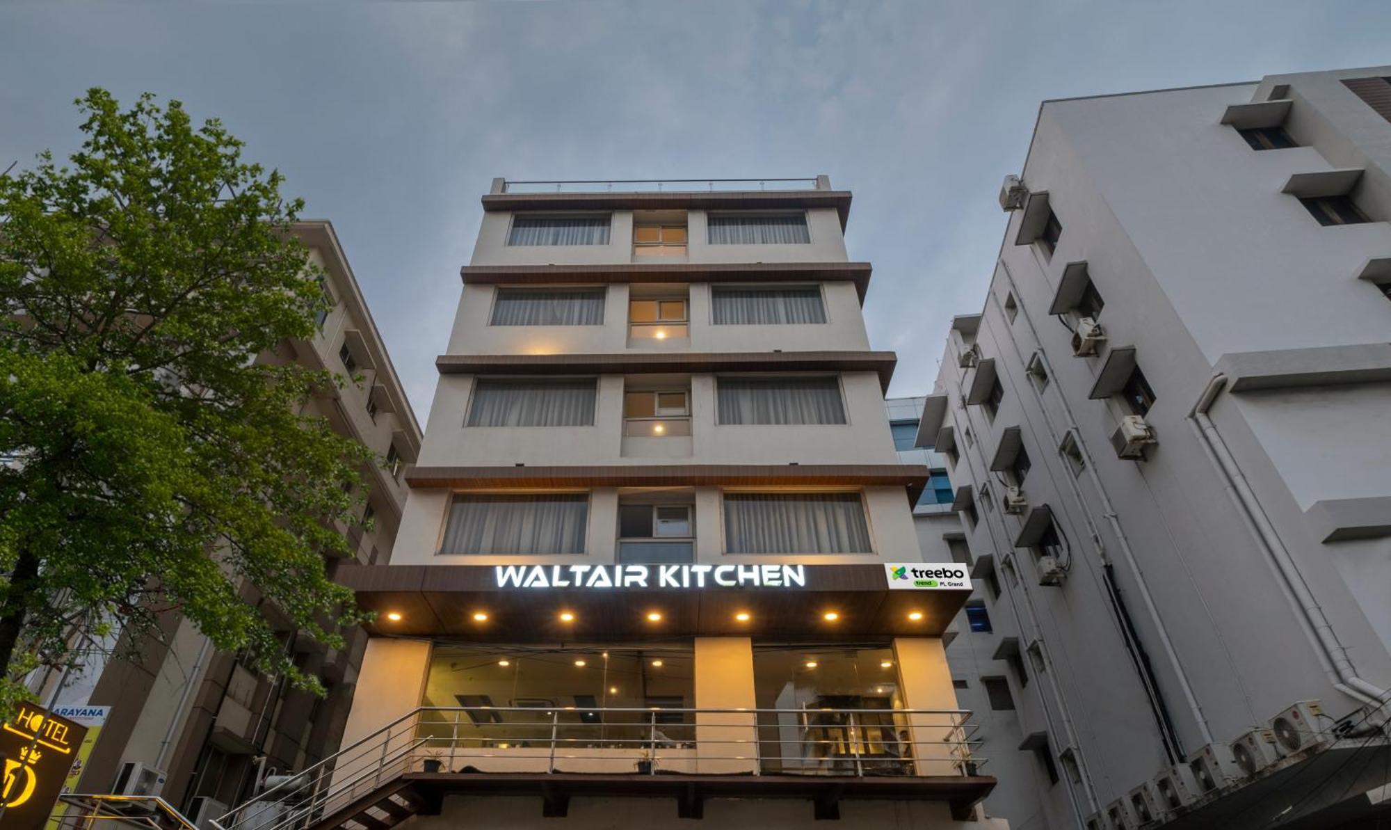 Treebo Pl Grand, Vishakapatnam Visakhapatnam Exterior foto