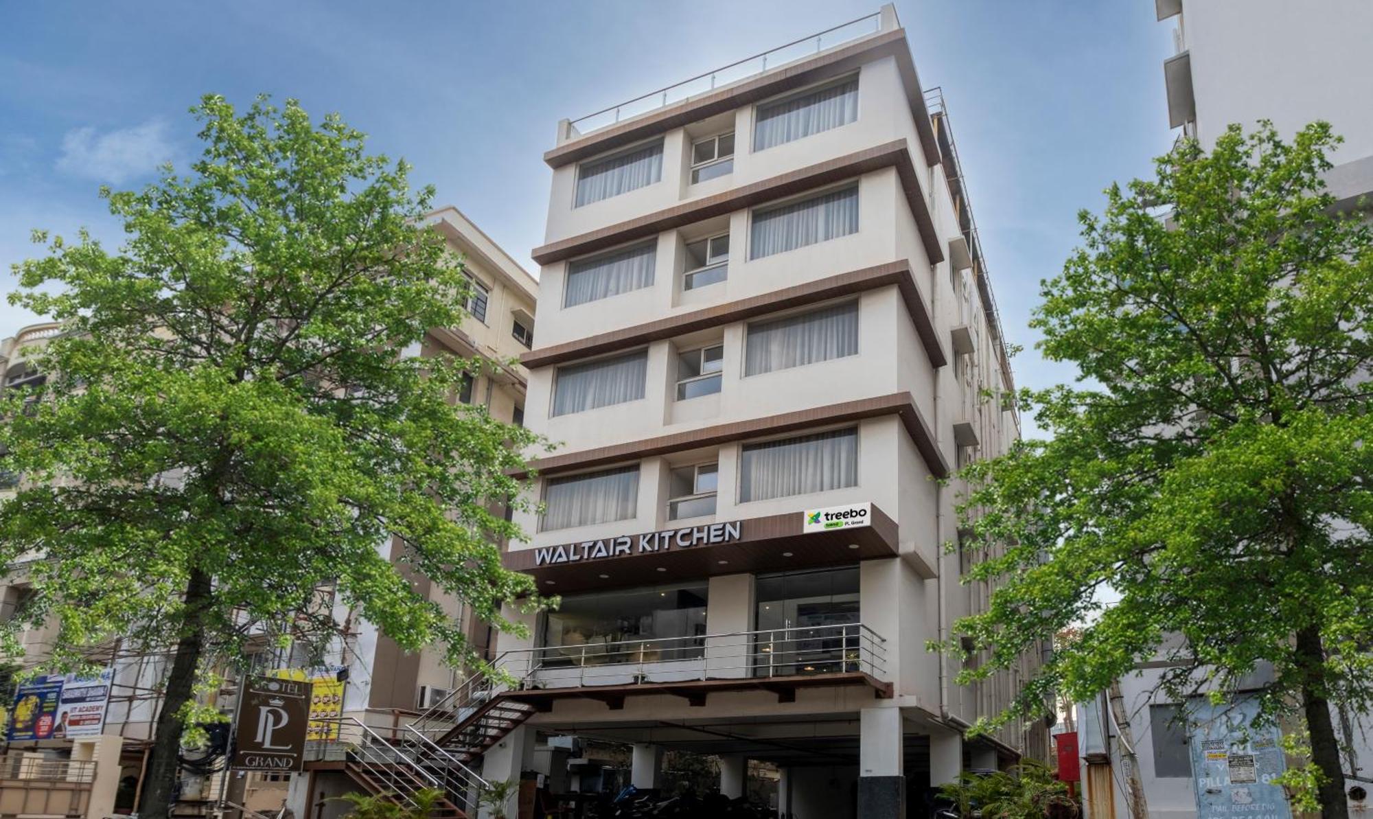 Treebo Pl Grand, Vishakapatnam Visakhapatnam Exterior foto