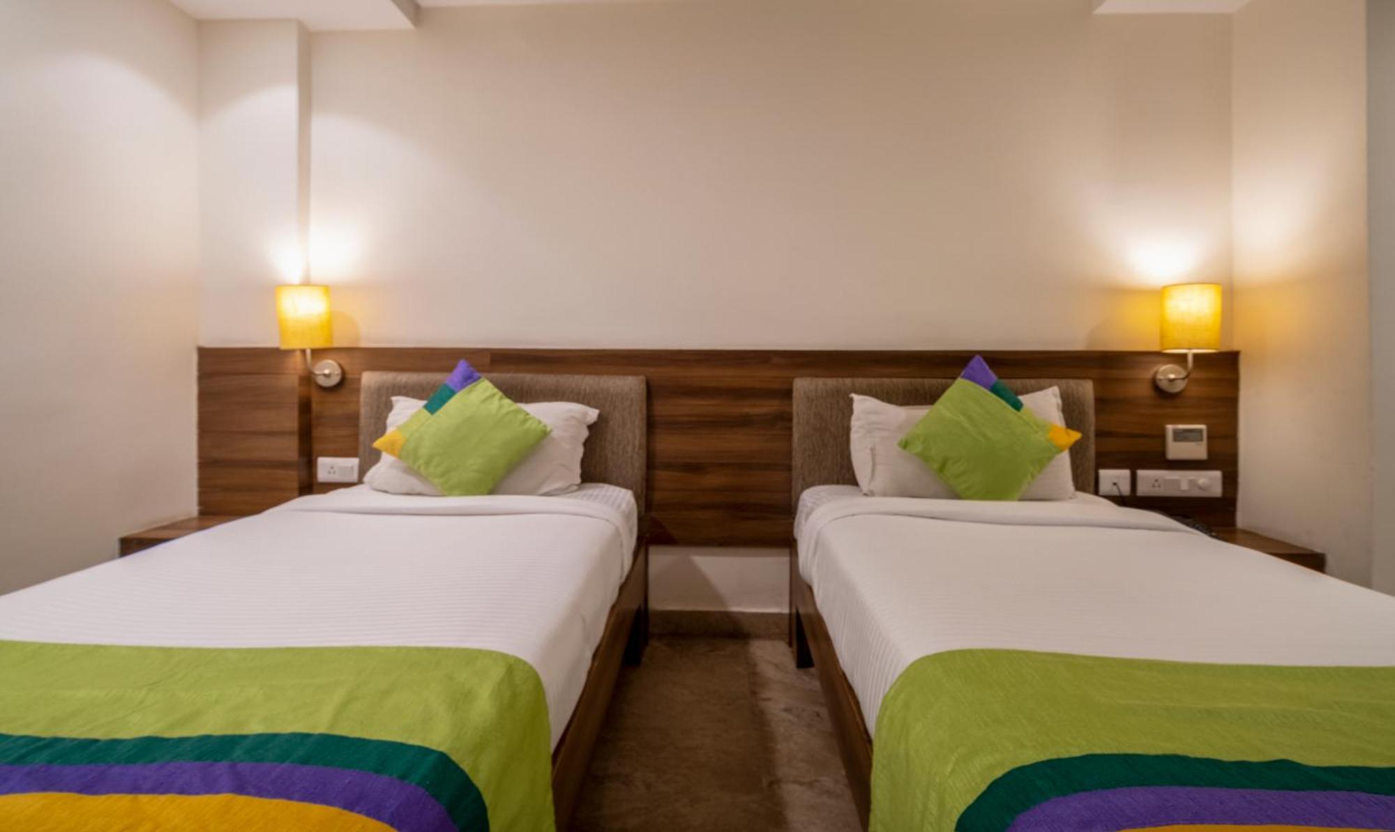 Treebo Pl Grand, Vishakapatnam Visakhapatnam Exterior foto